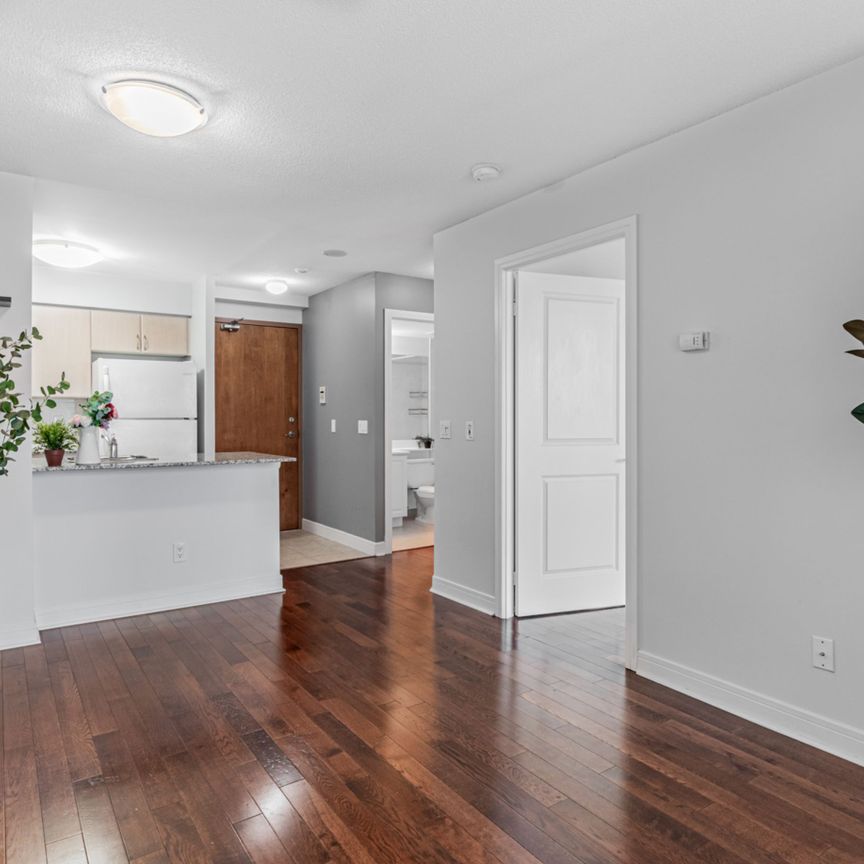 For Lease - 35 bales Avenue Unit# 909, Toronto, Ontario - Photo 1