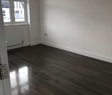 2 bedroom maisonette to rent - Photo 2