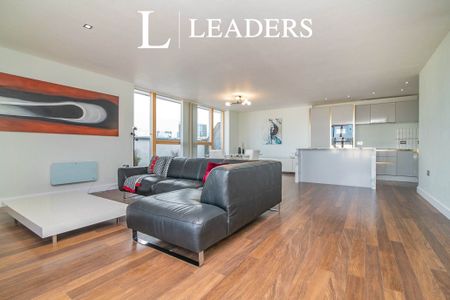 3 bedroom apartment to rent Penthouse, 40 Ryland, B16 - Photo 2