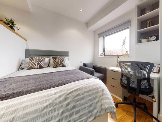 Studio to rent - Photo 1