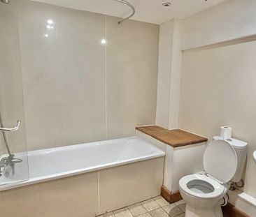 2 bedroom barn conversion to rent - Photo 6