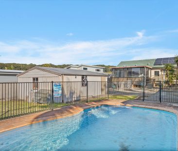 Perfectly located within walking distance to Beach, Schools, Transp... - Photo 5