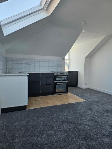 1 Bed Flat, Rosenthal Road, SE6 - Photo 5