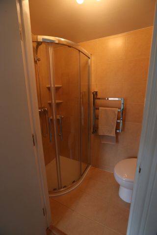 6 Bed End Terrace, Cranbrook Road, SE8 - Photo 5