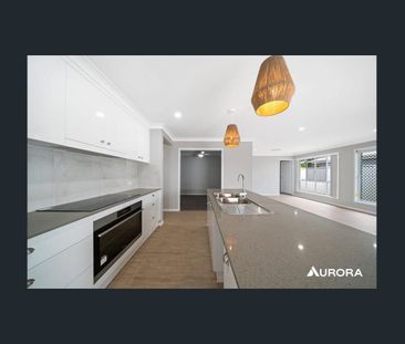 Modern Comfort in the heart of Cleveland! - Photo 2