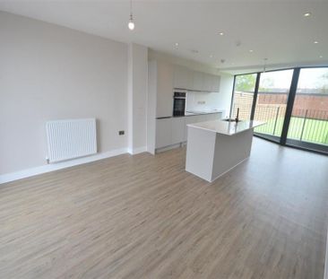 Brown Street, Altrincham - Photo 2