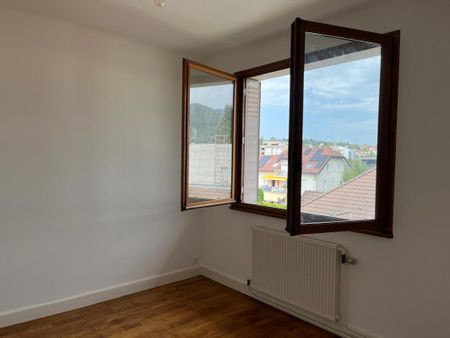 Location Appartement 2 pièces 50m² ANNECY 74000 - Photo 5