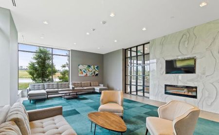 For Lease - 555 William Graham Drive Unit# 215, Aurora, Ontario - Photo 4