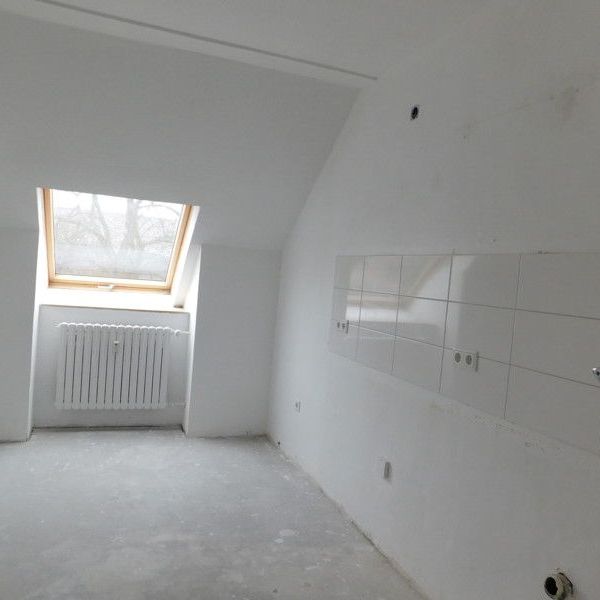 Das Glück hat ein Zuhause: ideale 2,5-Zi.-Wohnung mit Ausblick (WBS) - Photo 1