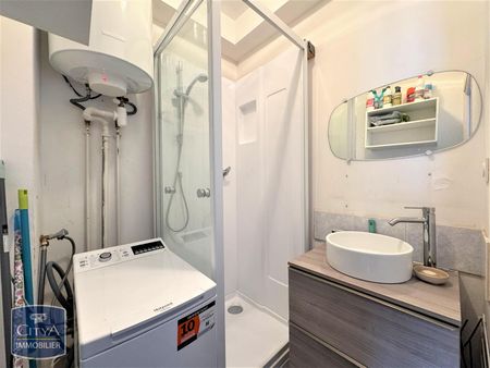 Location Appartement 1 pièce 18m² LILLE 59000 - Photo 4