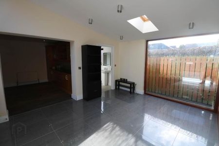 29 Ben Eden Avenue, Belfast, BT15 4GX - Photo 2