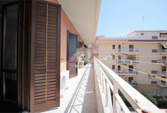 Appartamento con tre camere