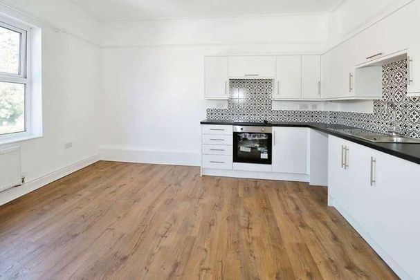 Victoria Road, Bebington, CH63 - Photo 1