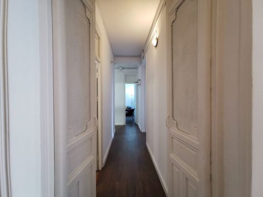 Double room in Preciados, Madrid - Photo 1