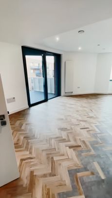 1 Bedroom 1 Bathroom Flat 401 - Photo 1