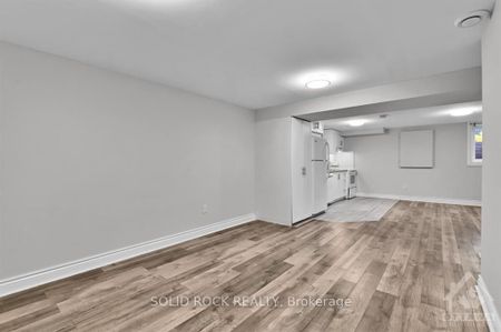 For Lease - 2382 Ogilvie Road Unit# B, Beacon Hill North - South and Area, Ontario - Photo 5