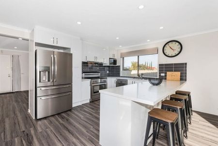 THREE BEDROOM HOME - Photo 5