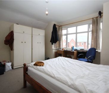 Aldershot Road, Guildford, Surrey, GU2 8AJ - Photo 5