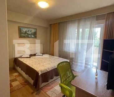 Apartament cu 3 camere, 72 mp, decomandat, 3 balcoane, zona Piata Marasti - Photo 2