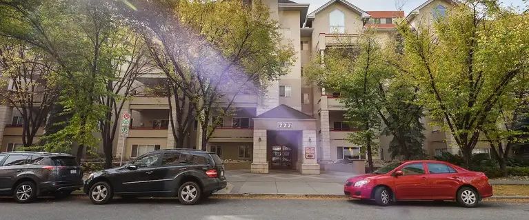 Luxury 2 Bedroom Inner City Suite | 211 - 777 3 Avenue SW, Calgary - Photo 1