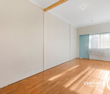 Renovated Family Home - Photo 3