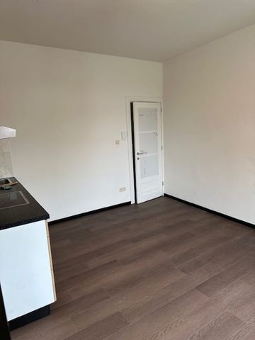 Appartement te huur - Foto 2