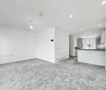 3 bedroom end of terrace house to rent - Photo 6