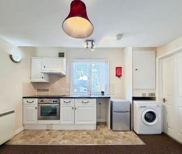 1 bedroom flat to rent - Photo 2