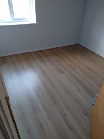 2 Bed Flat, Brook Court, NG7 - Photo 3