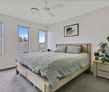 Modern Family Living in Cutters Ridge! - Photo 4