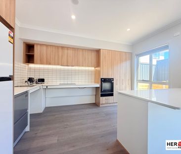 Premium Bedroom with Ensuite $240/week incl. all bills - Photo 5