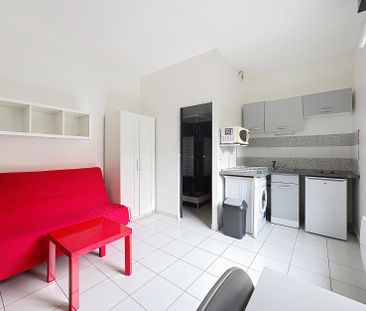 BEAU STUDIO 14 M² LOUE MEUBLE - QUARTIER PAVILLONNAIRE - BORDS DE M... - Photo 6