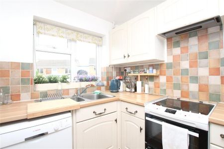 2 bedroom terraced house to rent - Photo 5