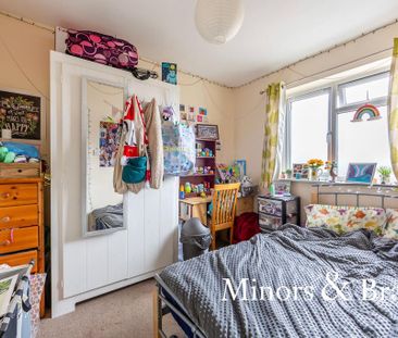 5 bedroom detached house to rent - Photo 5