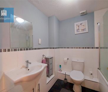 2 bedroom apartment to rent - Photo 6