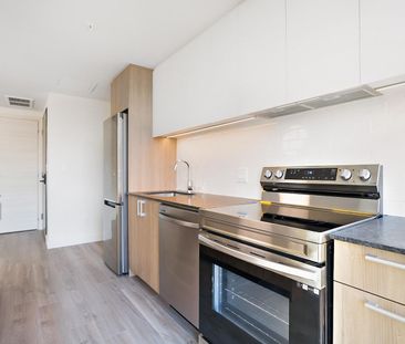 Rooted in luxury - Photo 2