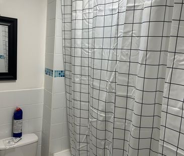 Studio Flat, Grange Fields Way, LS10 - Photo 4