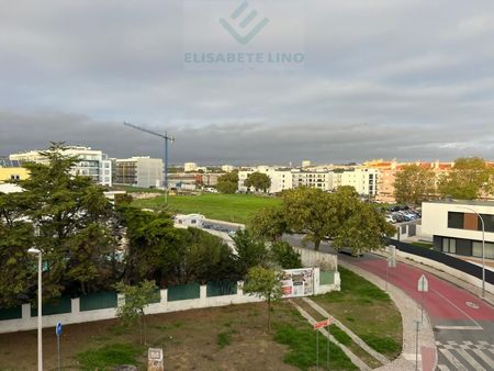 Apartamento T2 em Lisboa - Photo 2