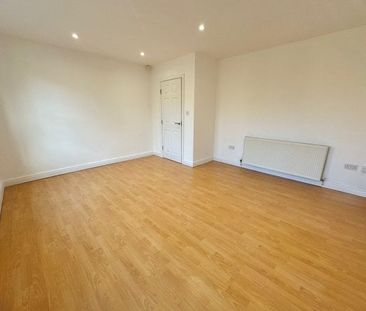 South Albert Road, L17 8TN - Photo 4