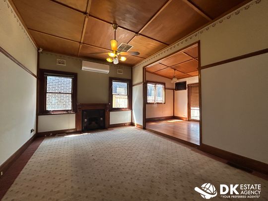 Comfortable & Convenient Living in the Heart of Sunshine - Photo 1