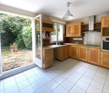 Location Maison 6 pièces 145m² - Photo 5