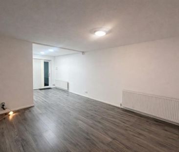 2 bedroom detached house to rent - Photo 6