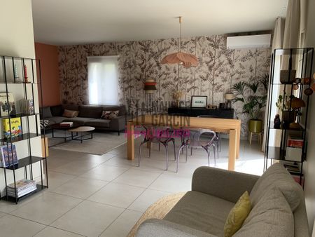 VILLA TYPE 5 JARDIN PISCINE - Photo 3