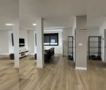 4-bedroom apartment for rent in Albors - Photo 6