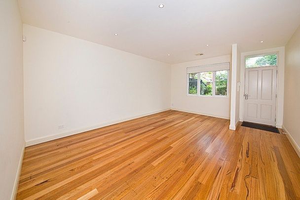 Short Term Rental Available- For inspection please email Katie- kpickering@hodges.com.au - Photo 1