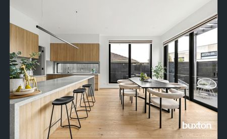 Brand new luxury home in heart of Doncaster - Photo 5