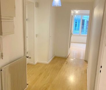 Location Appartement 4 pièces 68m² CHAMBERY 73000 - Photo 3