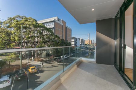 Contemporary Prahran Living Just Off Chapel Street - Photo 4