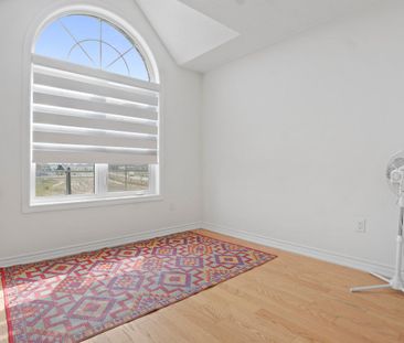 For Lease - 102 Strickland Avenue, Brantford, Ontario - Photo 5