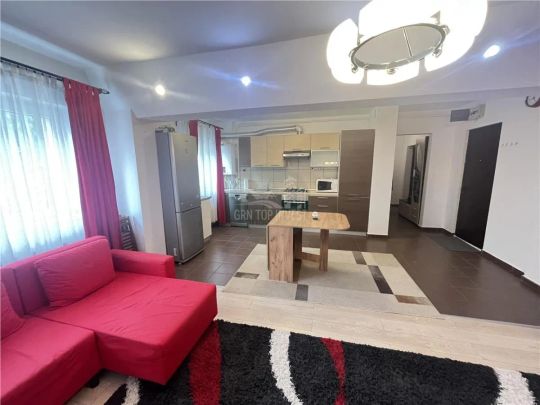 Apartament 3 camere 2 bai balcon si pivnita zona Terezian - Fotografie 1